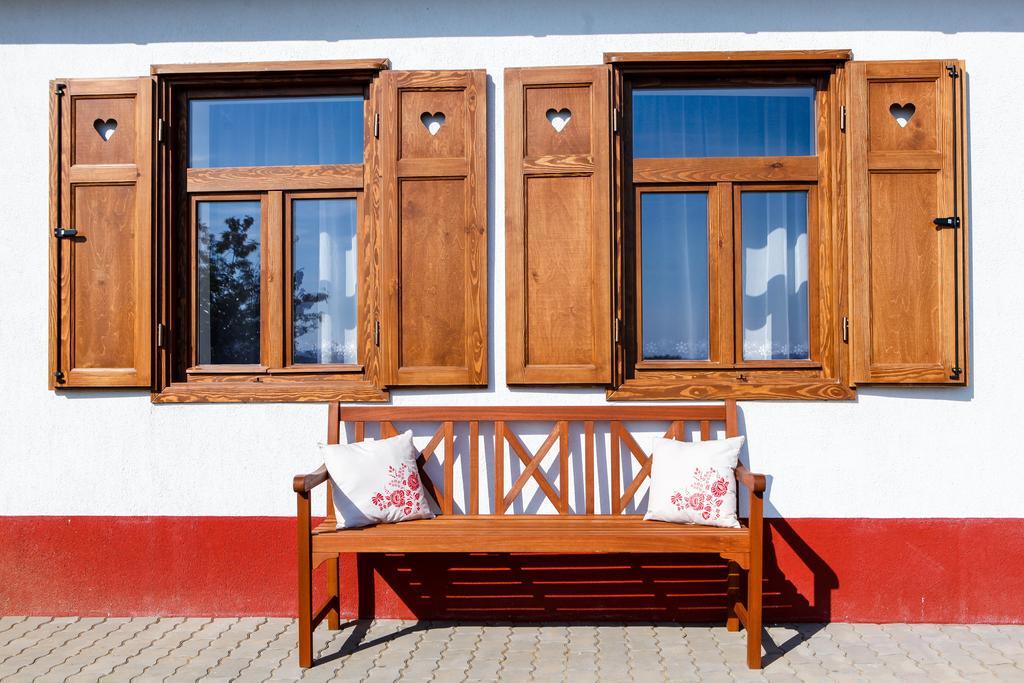 Katica Vendeghaz Otel Tarcal Oda fotoğraf